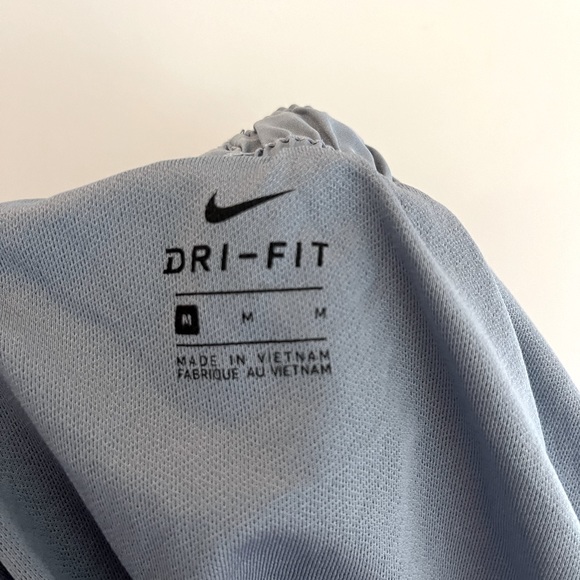 Nike Dri Fit Grey Shorts - Picture 3 of 4